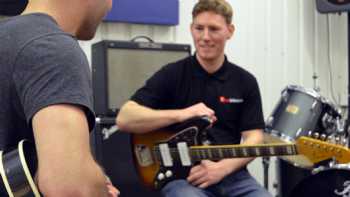 Guitar Lessons with Dan | Your Guitar Academy