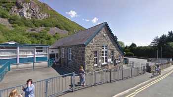 Ysgol Y Gorlan