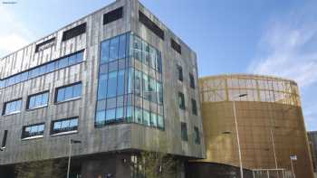 Queen Elizabeth Teaching and Learning Centre