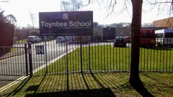 Toynbee School