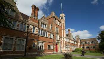 King Henry VIII School