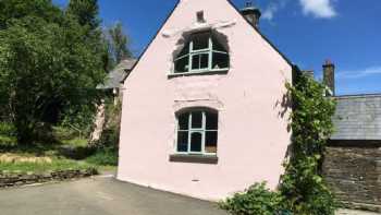 Nant-y-Cwm Steiner School