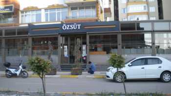 Özsüt