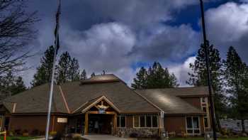 Shady Cove Library