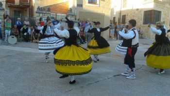 A.C. GRUPO DE DANZAS DE PRADENA (Segovia)