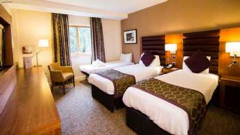 Drayton Manor Hotel