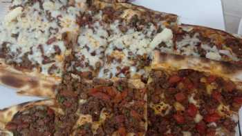 Dostlar Lahmacun