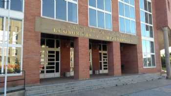 Facultad de Ciencias Económicas y Empresariales . Universidad de León