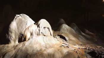 Cueva de Valporquero