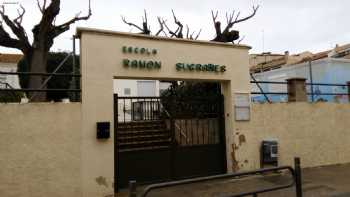 Escuela Ramón Sugrañes