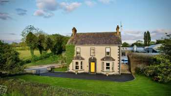 Ballyginniff Farm House B & B