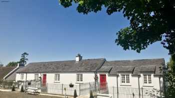 Kingsmills Self Catering Cottages - Nuala’s Neuk & Lottie’s Loft