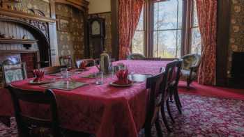 Stokyn Hall Country House Bed & Breakfast