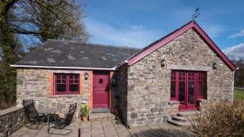 Old Oak Barn