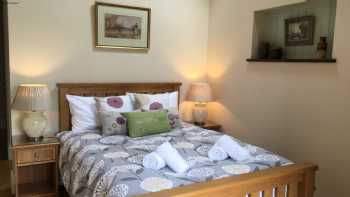 Neuadd Villa B&B