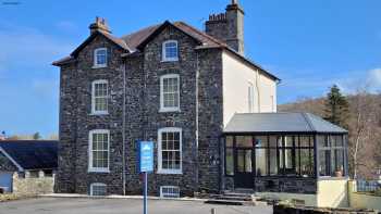 Llys Aeron Guest House