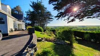 Merwerydd Guest Accommodation