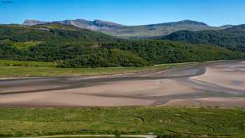 Arianfryn Lodge