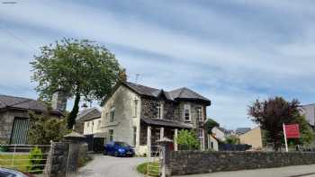 Plas Coch Guest House