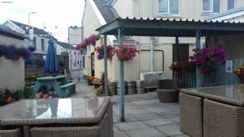 Pembrey Country Inn