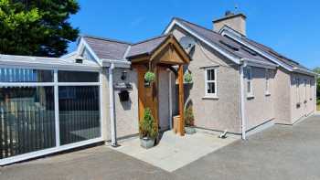 Hazel Bank Cottage - Amlwch , Anglesey