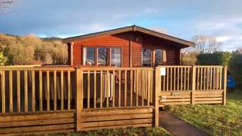 Belan Bach Lodges