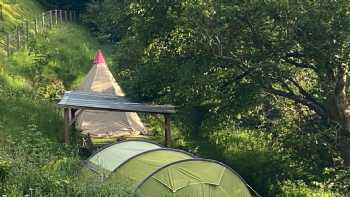 Tipis at Ponty