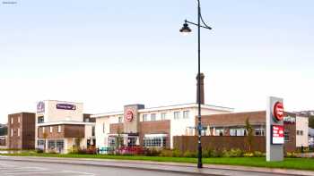 Premier Inn Barry Island Cardiff Airport hotel