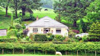 Drws-Y-Nant Bed & Breakfast