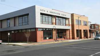 Rowan College South Jersey - Arts & Innovation Center