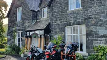 TynHendre Farm B & B