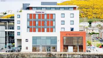 Premier Inn Swansea Waterfront hotel