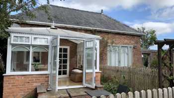 The Little Coach House in Wales