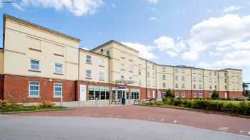 Premier Inn Stoke/Trentham Gardens hotel