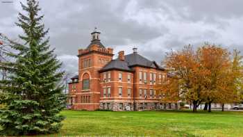 Benson County Courthouse