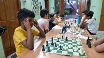 Online Chess coaching by Indians from Best Chess Academy kings chess academy