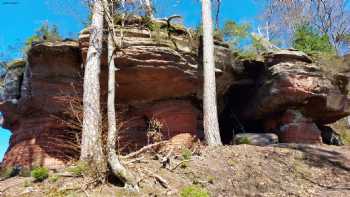 Hohler Felsen