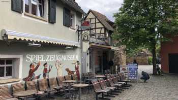 SPIELZEUGHAUS Freinsheim - Museum & Café (Bing-Museum)