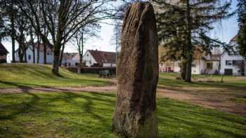 Menhir (Hinkelstein)