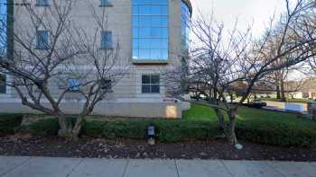 Charles E. & Mary Parente Life Sciences Center