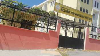 Hoca Ahmet Yesevi Kız Anadolu İmam Hatip Lisesi