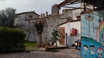 Balarısı Kreş ve Gündüz Bakım Evi