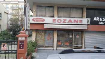 Bostanlı Saadet Eczane