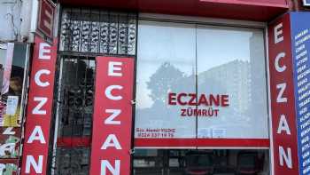 Zümrüt Eczanesi