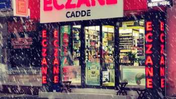 CADDE ECZANESİ