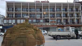 Konya Antik Otel (**)