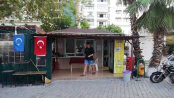 Kafe Selçuk Ailesi