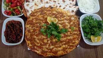 İREM LAHMACUN VE KEBAP