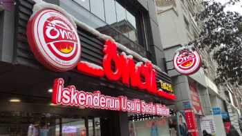 Öncü Döner