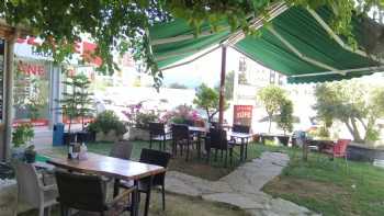 Denizer Cafe Restaurant